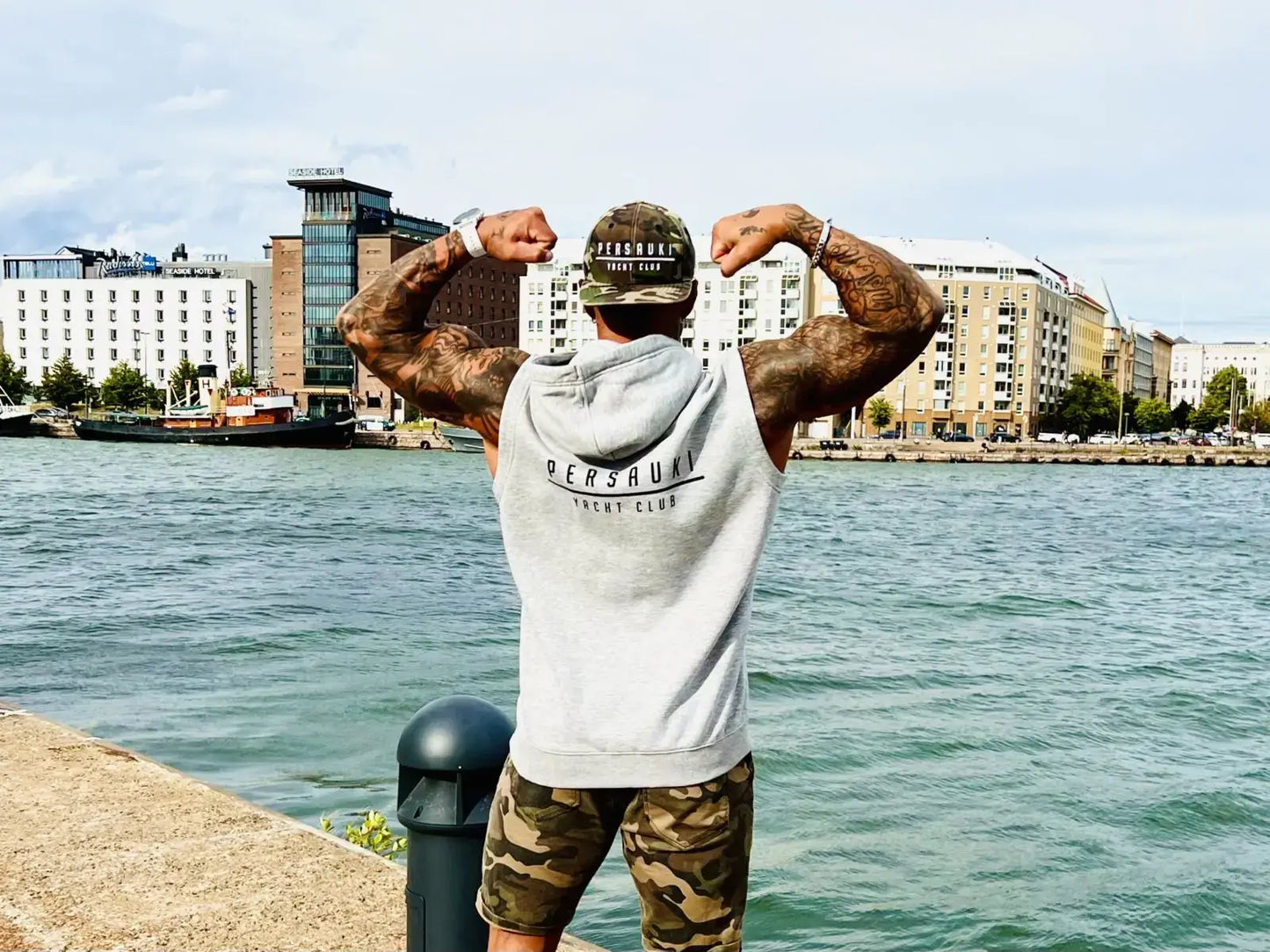 Persauki Yacht Club – Hihaton huppari Grey