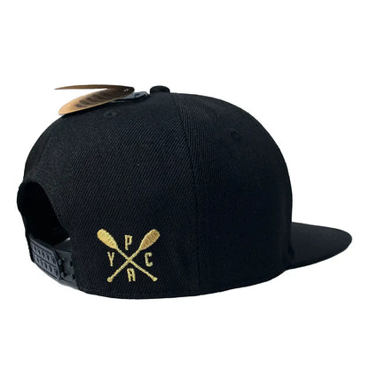 Persauki Yacht Club – GOLDEN Snapback lippis